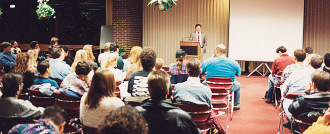 Jim Plaxco addressing an audience, Harper College, Palatine IL Jim Plaxco addressing an audience, Harper College, Palatine IL